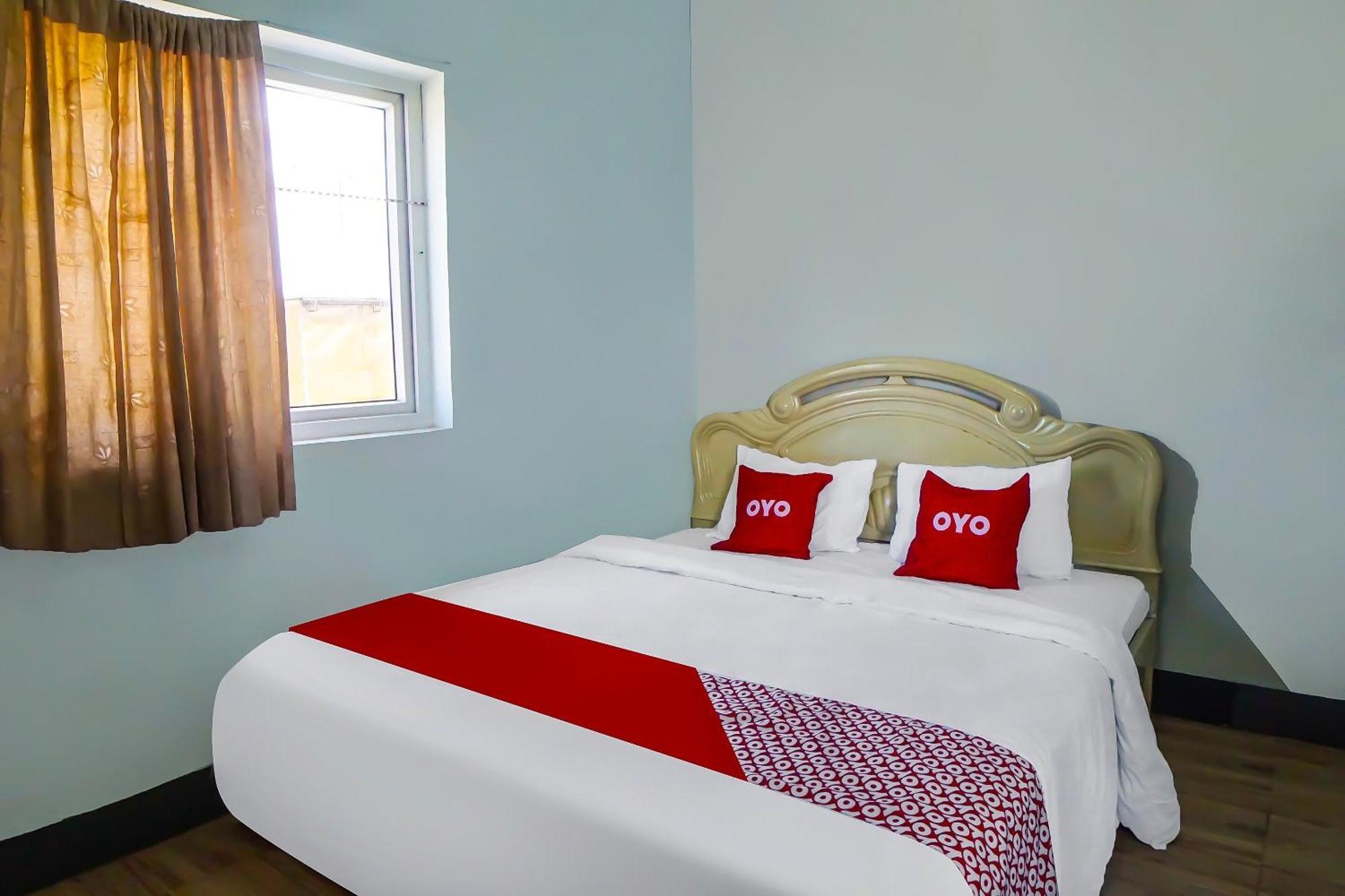 Oyo 92235 Rantang 2* Medan