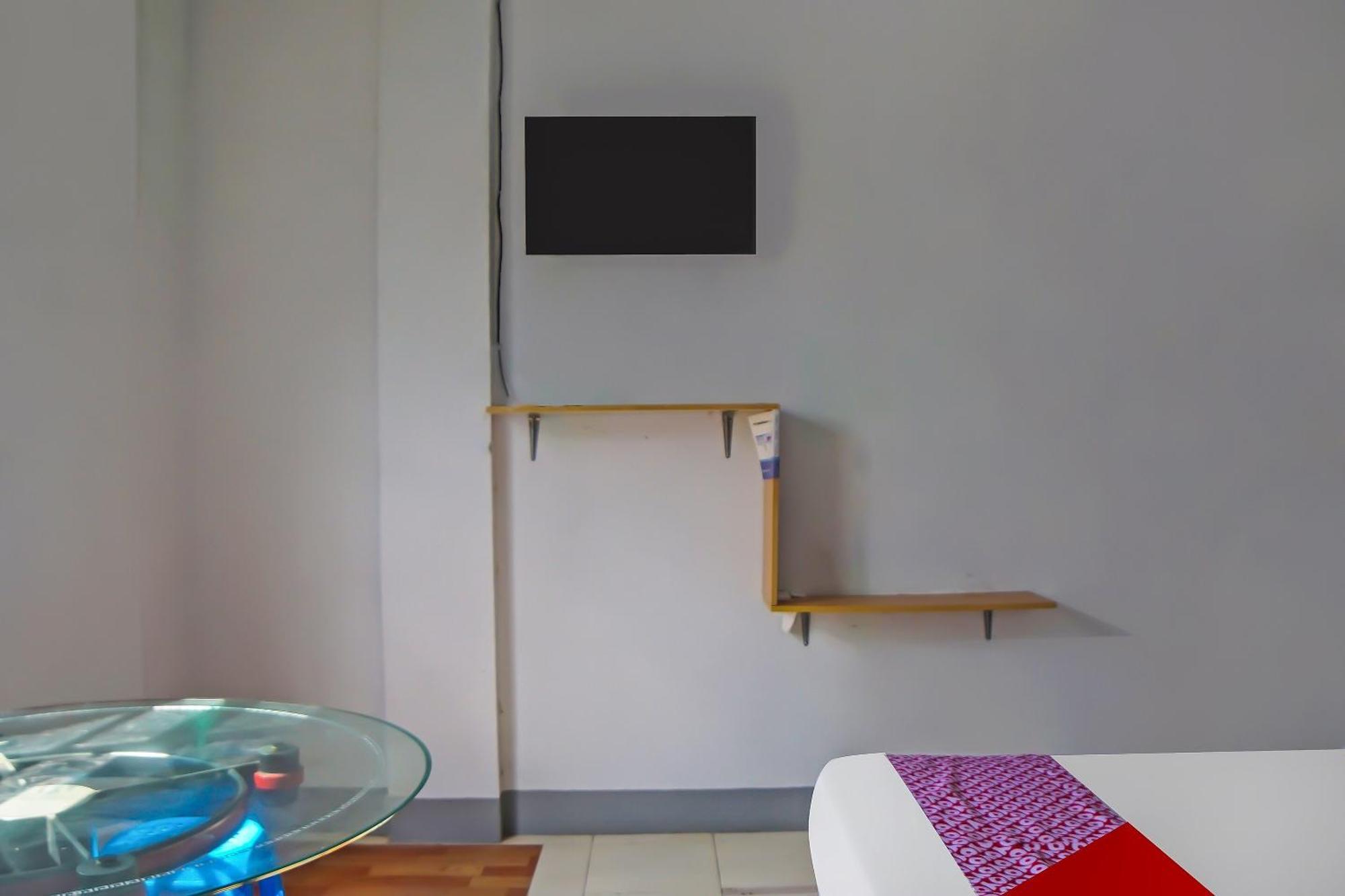 Hotel Oyo 92235 Rantang 2*